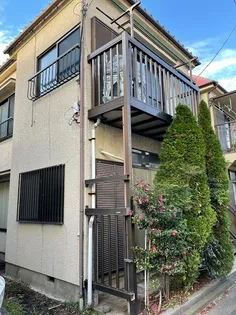 ハウスクレッセント【2階】の外観