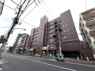 パール世田谷【2階】の外観