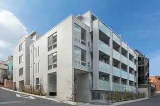 アプリーレ赤坂【4階】の外観
