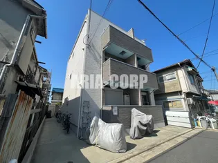 ニーギルボンラ【1階】の外観