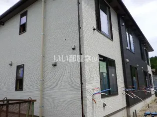 パール・コート【2階】の外観