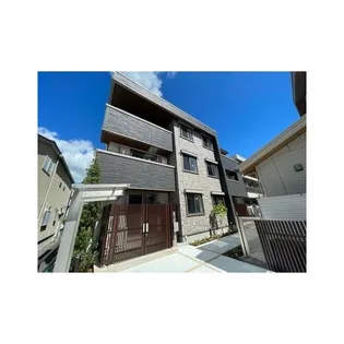 SKCマンション【3階】の外観
