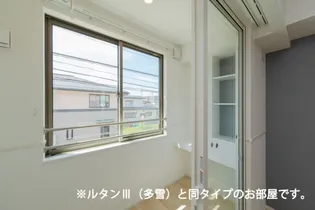 ヴィラアミング III【2階】の内装