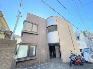 プルミエール西荻【1階】の外観