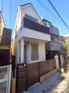 東京都世田谷区太子堂4【一戸建】の外観