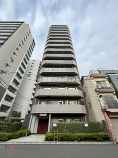 東京都港区新橋6【マンション】の外観
