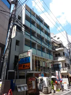 ヴィラオートヴァーグ【3階】の外観