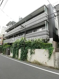 アクサス西新宿【1階】の外観