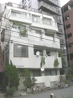 YSビスタ【3階】の外観