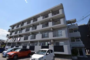 広島県三次市十日市東1【マンション】の外観