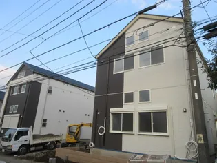 アザーレ・パッシオ栗谷C【2階】の外観