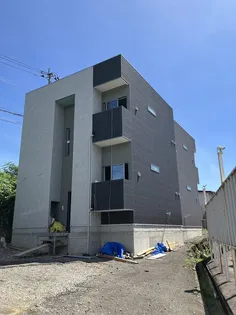 MODERN PALAZZO 西諫早駅【1階】の外観