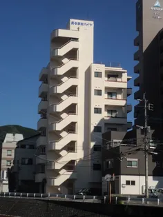 長与駅前ハイツ【4階】の外観