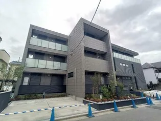 ラパン【1階】の外観