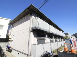 ベルフィ-ユ青葉台【1階】の外観