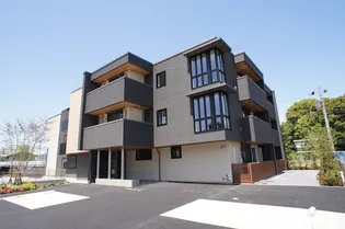 ラ グリシーヌの画像