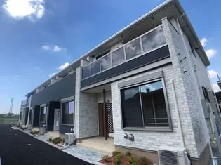 ファミーユIIIの画像