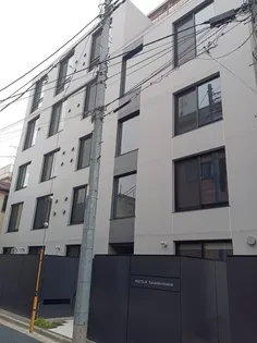 東京都新宿区高田馬場3【マンション】の外観