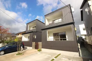 LIVE WELL EASTの画像