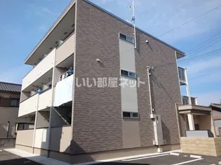 フリーデハクロの画像