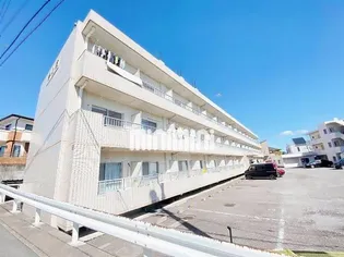静山荘【1階】の外観