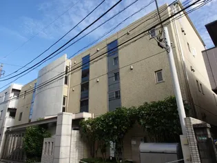 ロイヤルスコット都立大の画像