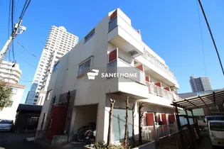 インセゾン弐番館【1階】の外観