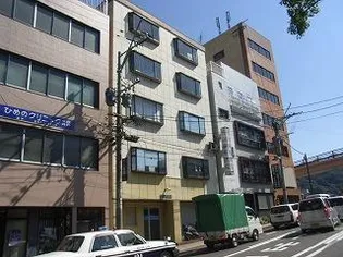 山口ビル【5階】の外観