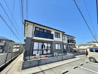 サンヴィレッヂ あいおい【1階】の外観