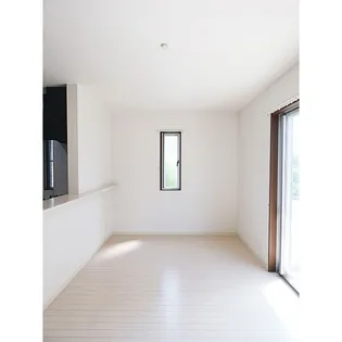 ベルノリエ桜ヶ丘【2階】の居間