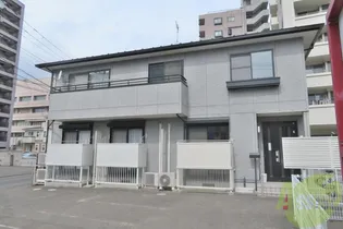 グランデュールNK【1階】の外観