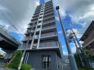 レジデンスエアポート【11階】の外観