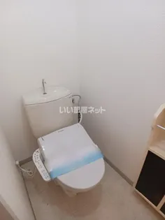 ウォーターバリー【2階】の内装