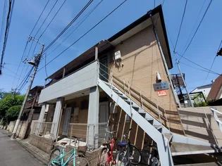 ファミ-ル桜上水の外観