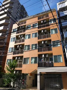 クレールジャルダンの画像