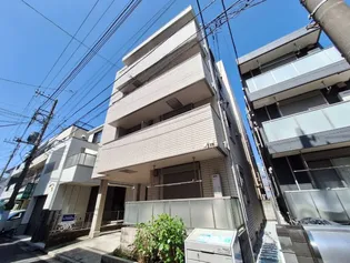 M K メゾンの画像