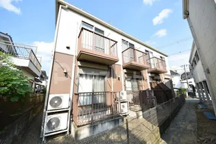 プレザントハウス【1階】の外観