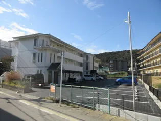 アピア御陵【2階】の外観