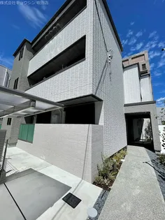 シャーメゾン カーサレジオ【1階】の外観