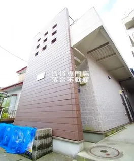 メゾンエレンデール【2階】の外観