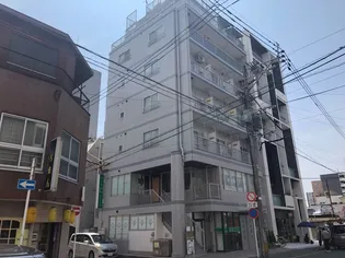 惟神いづろビルの画像