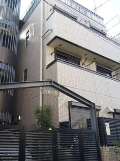 ベルク聖【2階】の外観
