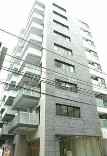 プラウドフラット横浜【3階】の外観