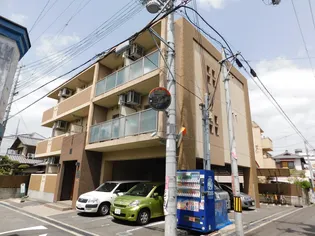 エスポワール南桜塚【3階】の外観