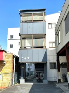 ワイズ【1階】の外観