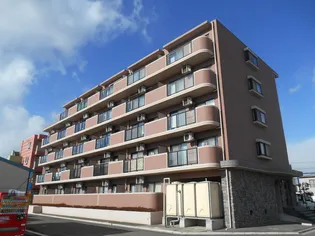 F シャルマンの画像