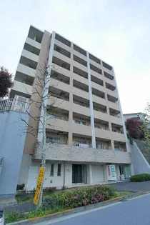 ワイズ ル・リオン新宿中井【6階】の外観
