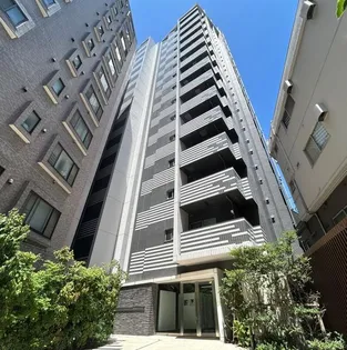 東京都北区滝野川3【マンション】の外観