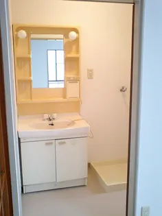 ハイツ清水 102【1階】の内装