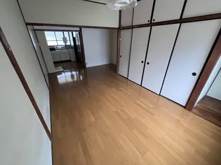 平荘(西棟)【2階】の外観